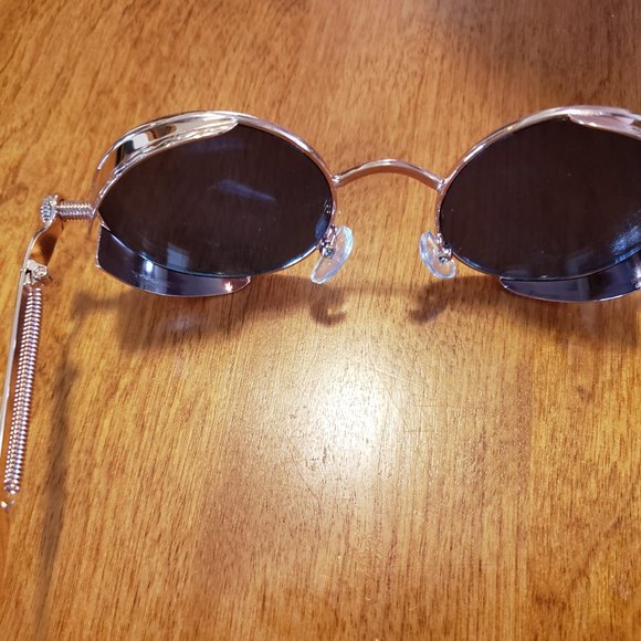 Steampunk/Boho  Sunglasses with Hard Case   NWOT - Picture 5 of 8